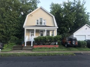 1068 Pearl St, Schenectady, NY 12303