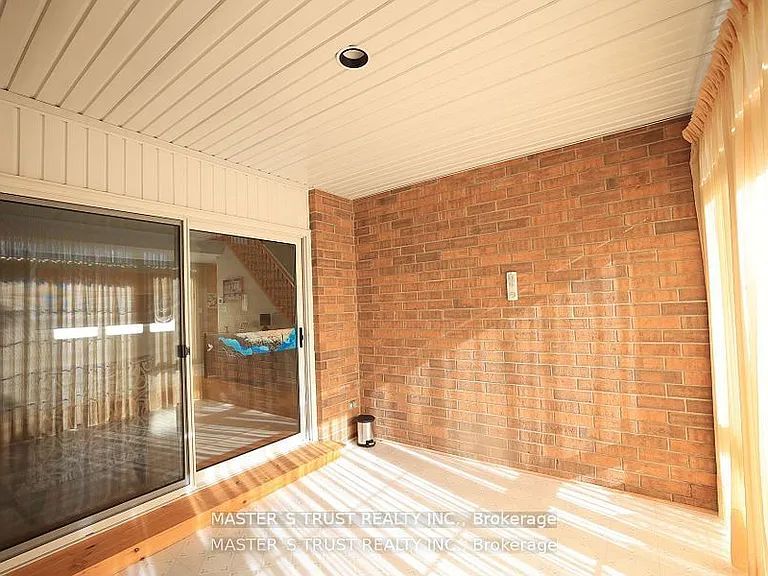 784 Gordon St #6 — Photo 18