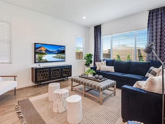 5th image of 26367 N 79TH Drive