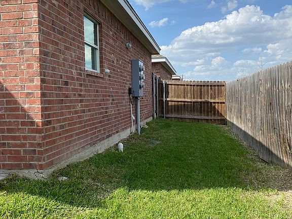 2nd image of 700 S Linda St #4