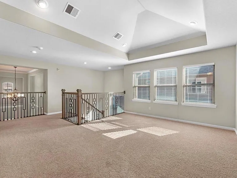 2024 Arrowood Glen Dr — Photo 21