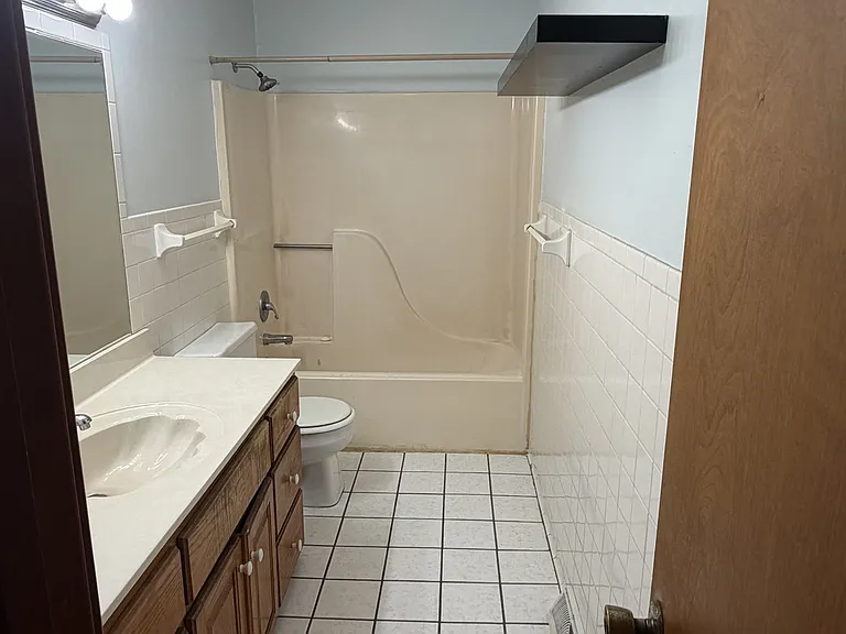 74 S Heather Ln #A — Photo 10