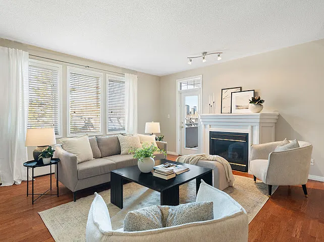 2422 Erlton St SW — Photo 16