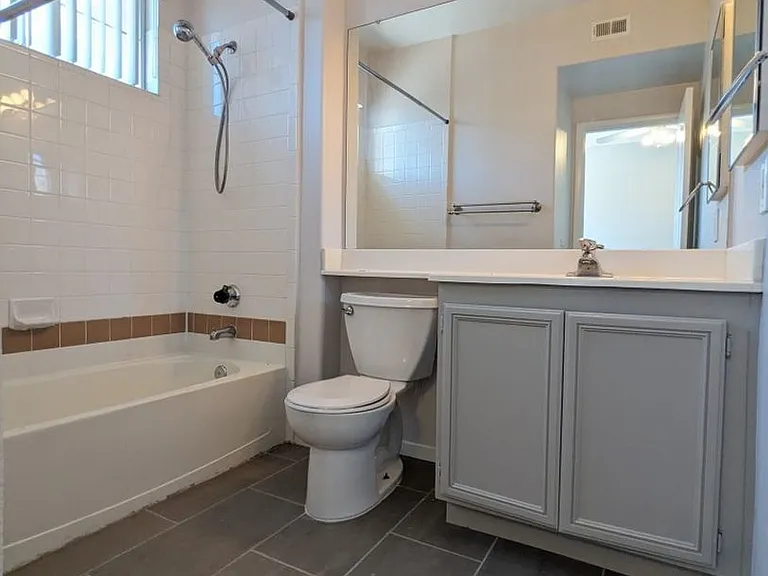 9901 Trailwood Dr #1022 — Photo 23