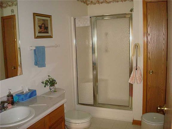4th image of 8308 Windovers Dr