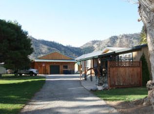 5883 Pioneer Dr, Cashmere, WA 98815