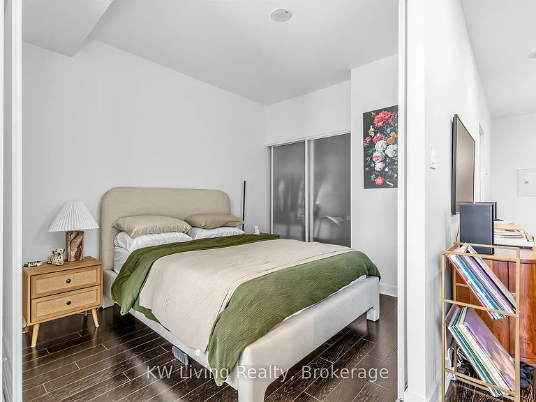 1171 Queen St W #305 — Photo 16