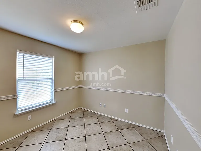 10711 N Shaenridge — Photo 14