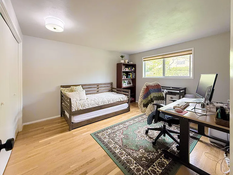 3840 NW Lincoln Ave — Photo 14
