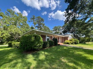 905 Circle Dr #B, Havana, FL 32333