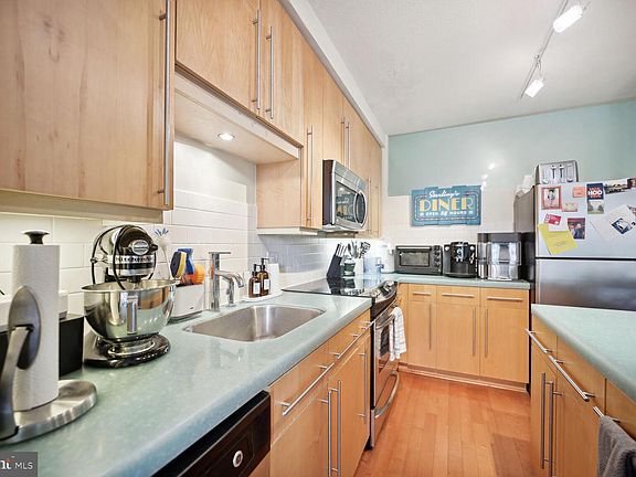 5th image of 437 New York Ave NW APT 312