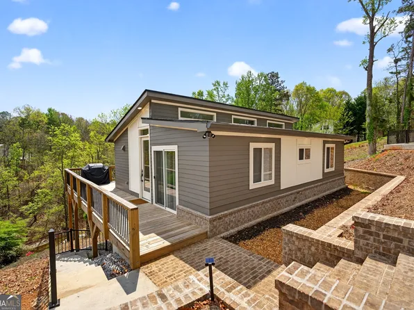 6564 Bermuda Ln, Flowery Branch, GA 30542