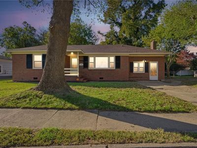 215 E Evans St, Norfolk, VA, 23503