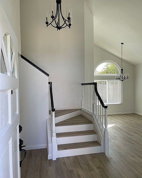 1st image of 8027 Los Sabalos St