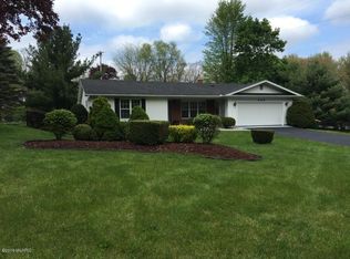 325 Devon Rd, Battle Creek, MI 49015