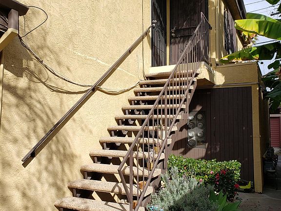 2nd image of 1523 18th St APT 5