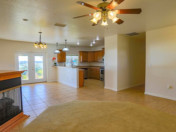 5th image of 116 Venetian Way