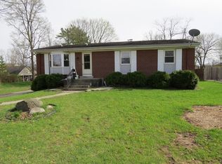 5731 Lois Ln, Fort Wayne, IN 46804