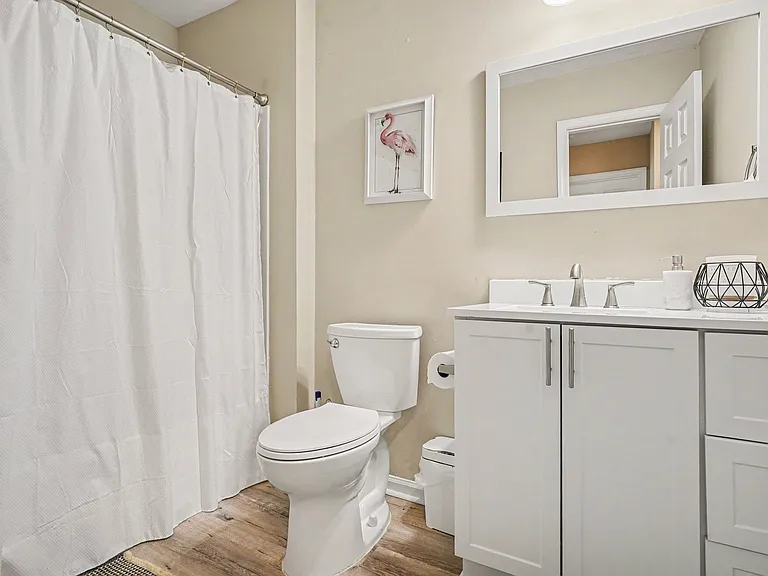 605 Sawmill Rd — Photo 16