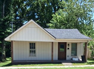 146 S Madison Ave, Irvine, KY 40336