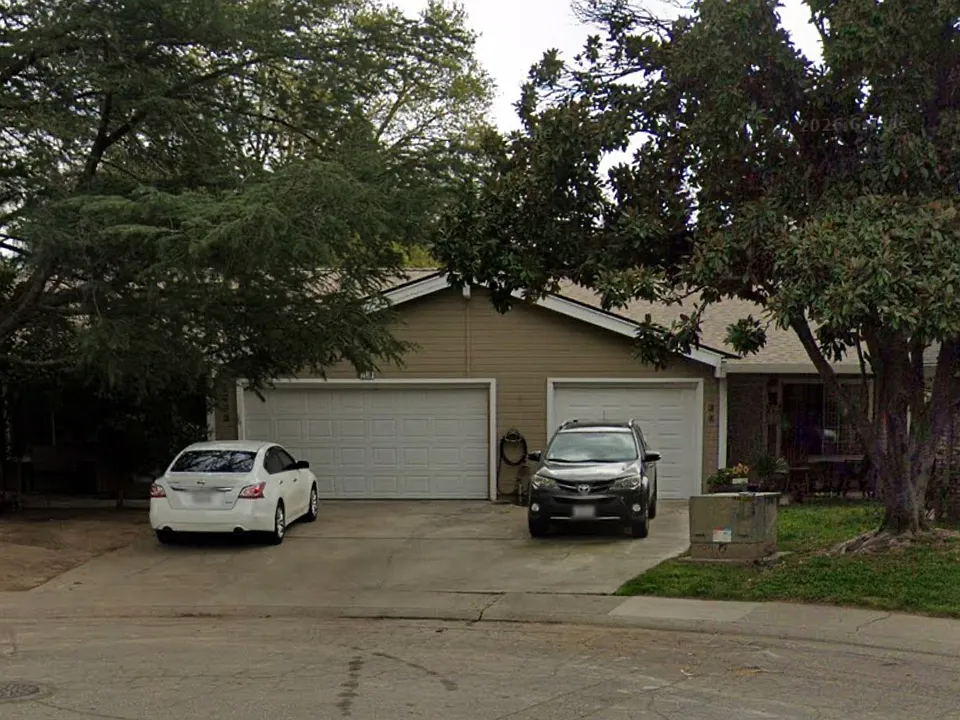 2336 Imran Dr