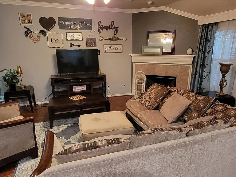 12314 Brentleywood Ln — Photo 6