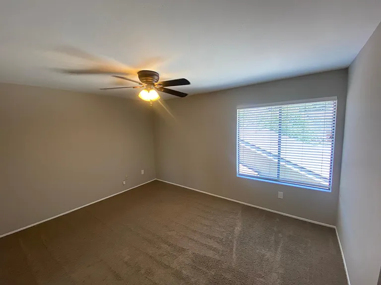 10381 Crosscreek Ter — Photo 6