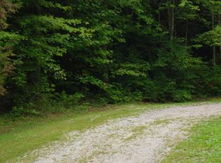 Northrup Falls Dr, Jamestown, TN 38556