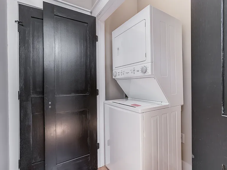 1523 W Cary St #9I — Photo 15