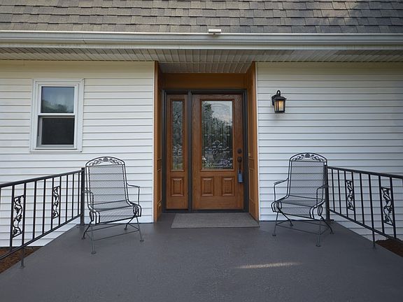 2nd image of 62 Northgate Dr