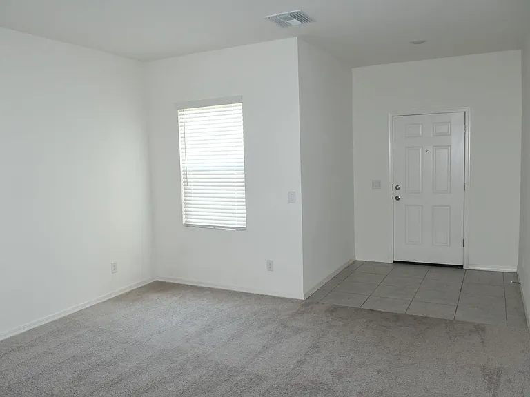 5725 W Willow Ridge Dr — Photo 4