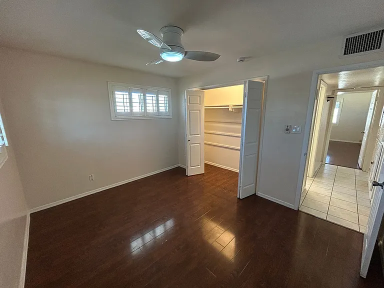 5015 N 13th Ave — Photo 11