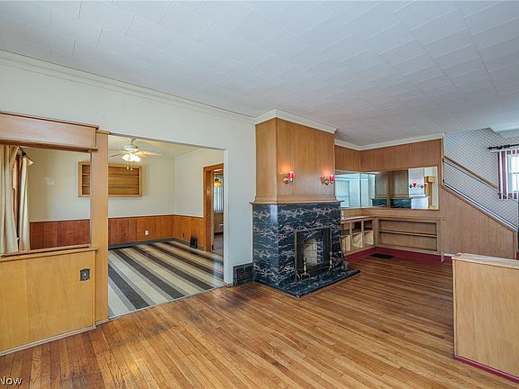 2nd image of 7506 Newport Ave