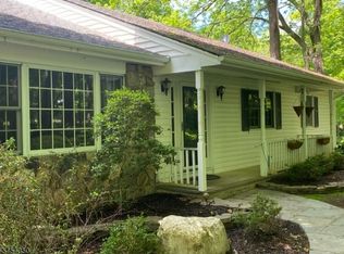 160 Andover Rd, Sparta, NJ 07871