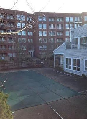 2nd image of 160 Burkhall St Unit 301