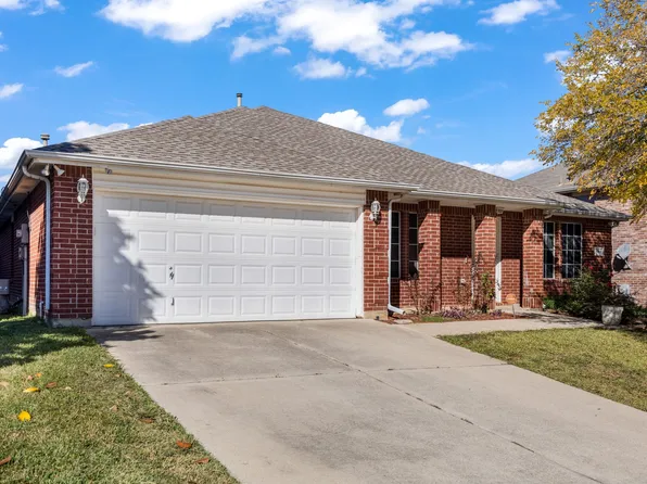 8304 Rocky Ct, Fort Worth, TX 76123