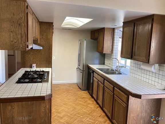 2nd image of 1758 Desert Gardens Dr