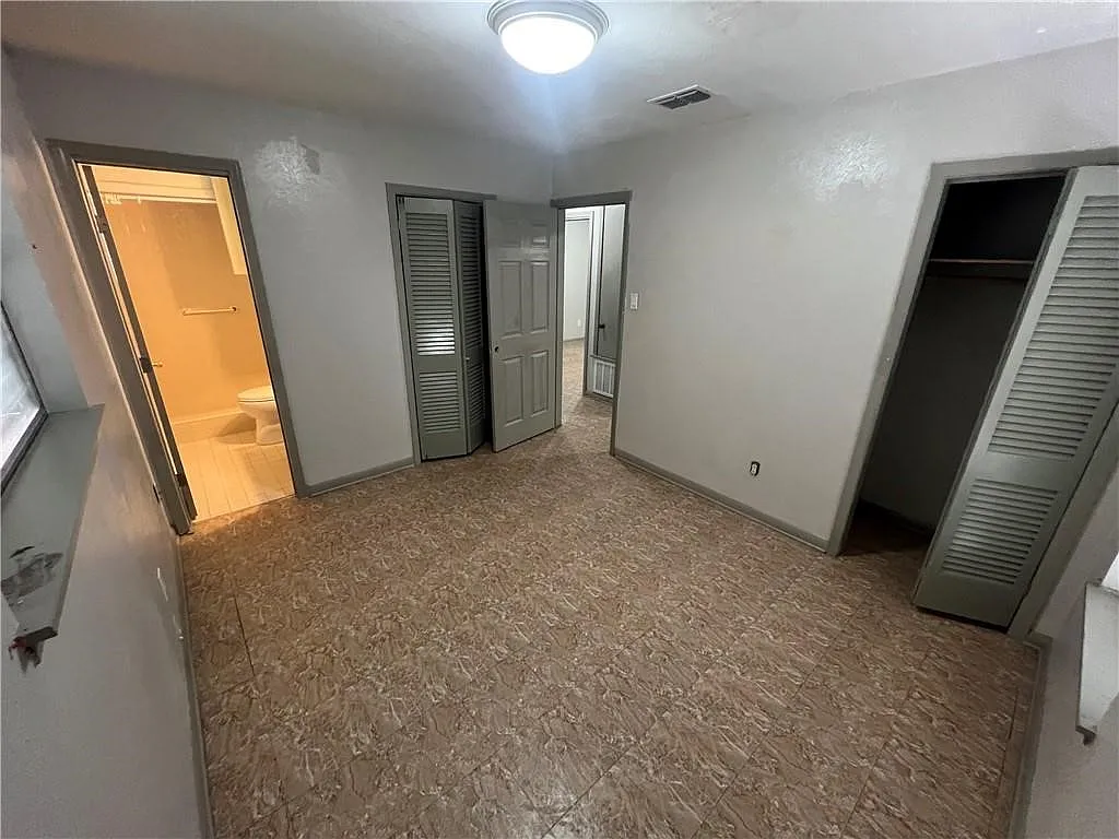 3 bed, 2.0 bath, 1271 sqft, $1,395 — Photo 3