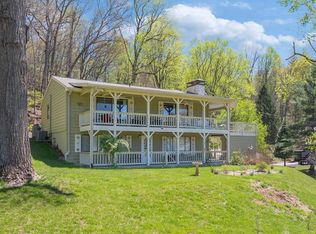 24 Winding Way Dr, Franklin, NC 28734