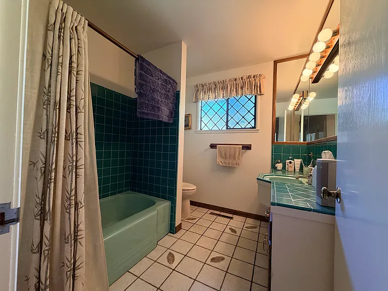 231 S Castanya Way — Photo 8