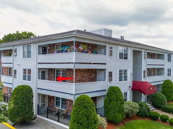 24 South St APT 21, Medford, MA 02155