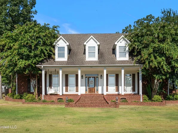 5137 Meadow Pointe Dr, Southaven, MS 38672