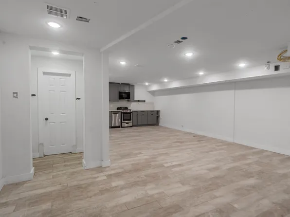 241 Palisade Avenue image 3 of 22