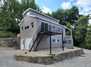 7360 Silver Creek Rd, Cleves, OH 45002