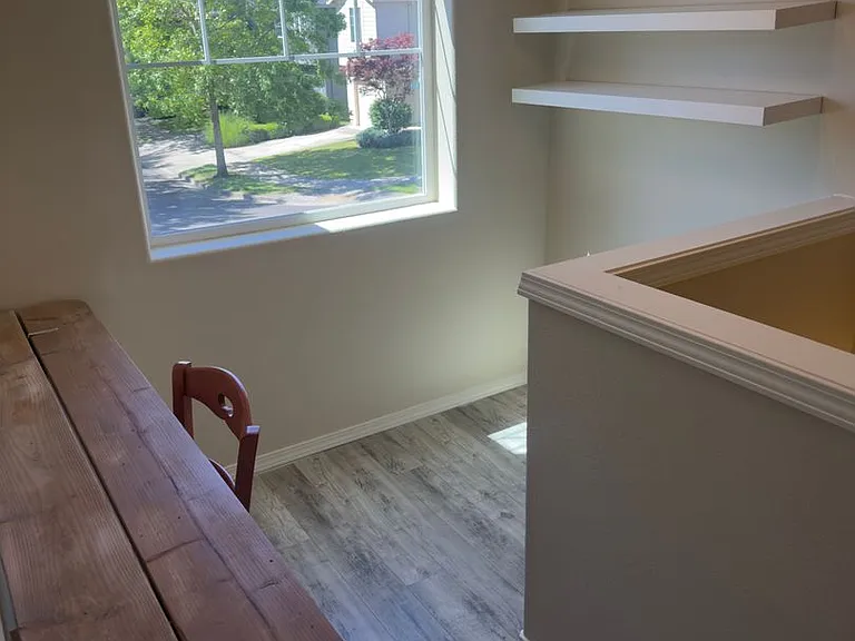 2327 E Sam Parrett Dr — Photo 12