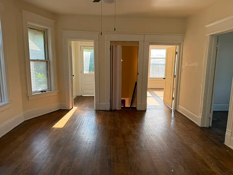 1334 N 22nd St — Photo 13