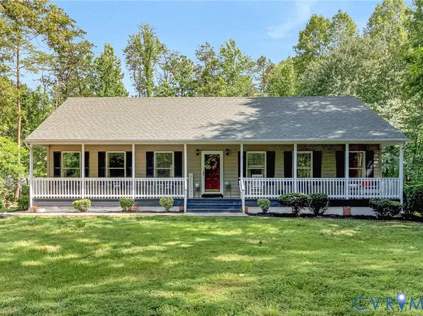 699 Rock Spring Rd, Bumpass, VA 23024
