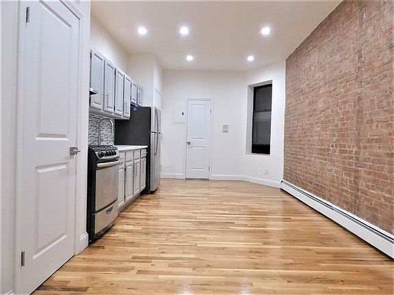 5th image of 1742 1st Ave APT 4B