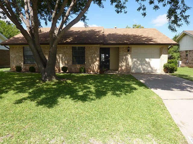 1st image of 7964 Bonnie Cir