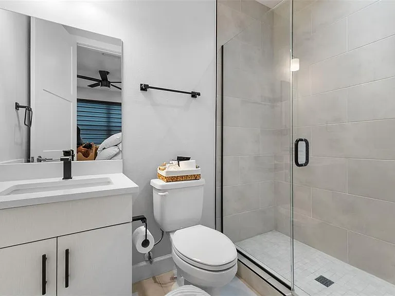 401 N Oregon Ave #9 — Photo 7